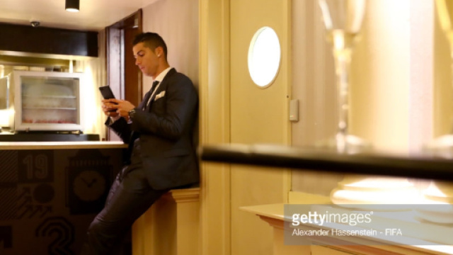 Ronaldo infid&egrave;le avec une star de la t&eacute;l&eacute;r&eacute;alit&eacute;