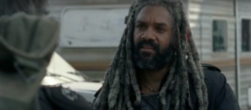 Ezekiel speaks with Carol / Image via Daryl Dixon, YouTube screencap