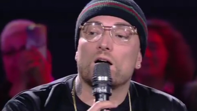 Gu&egrave; Pequeno, ospite di Radio Italia solo musica italiana.