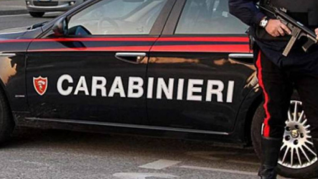 Roma, pista anarchica per l&rsquo;esplosione davanti alla caserma dei carabinieri