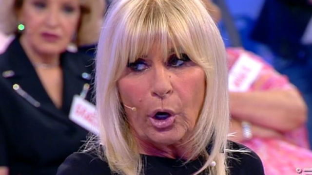 Uomini e Donne, Gemma lascia la trasmissione