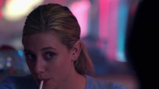 Appel &agrave; l'aide de Betty pour identifier le confiseur