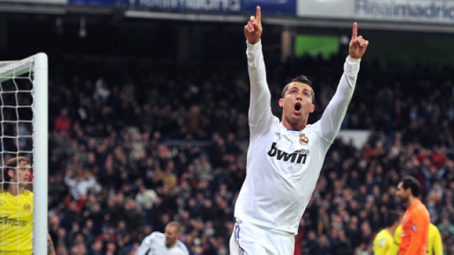 but de ronaldo du bras en l'air | Cristiano Ronaldo - Real Madrid ... - ronaldo-football.net