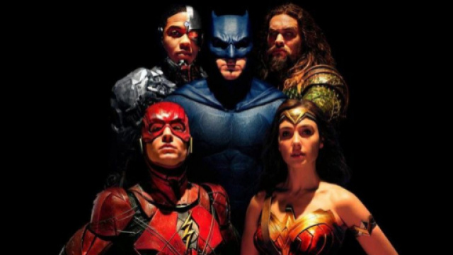 Les plus grands h&eacute;ros de DC Comics r&eacute;unis en un seul film.