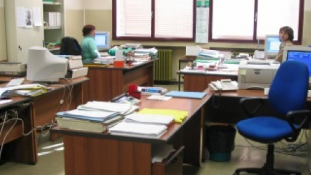 Segreterie al lavoro per monitorare le domande ATA - istitutomasterform.it