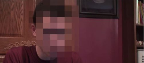 Ele diz ter 50 anos, apesar de aparentar 25. Tamb&eacute;m faz outras bizarras revela&ccedil;&otilde;es (Paranormal Elite)