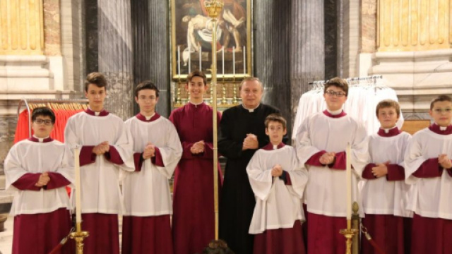 Abusi su piccoli seminaristi in Vaticano: "I grandi abusavano dei ... - forumcommunity.net