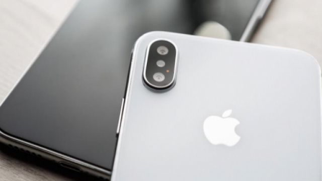 iPhone X non sar&agrave; l'unico smartphone rivoluzionario di Apple