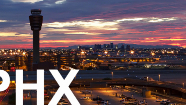 Nei cieli di Phoneix sono apparsi nuovamente degli UFO.