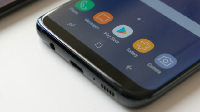 Samsung Galaxy S8 vittima della truffa che non passa mai di moda