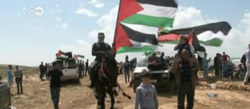 Palestinians threaten to cut ties with the US in response to PLO office closure threat...dw.com