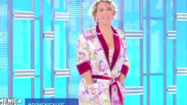 Barbara D'Urso furiosa a Domenica Live
