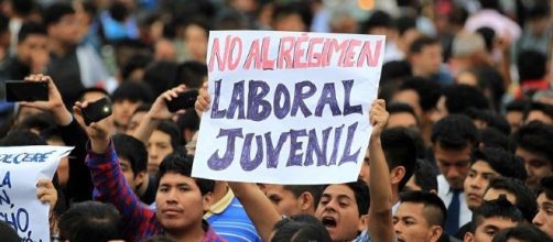Huelga general de j&oacute;venes por mejoras en r&eacute;gimen laboral