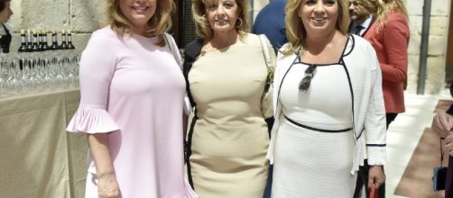 Mar&iacute;a Teresa Campos y sus hijas.