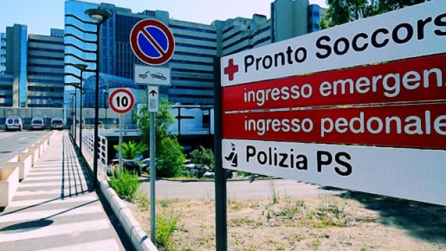 La donna sarebbe arrivata all'ospedale Brotzu in condizioni disperate