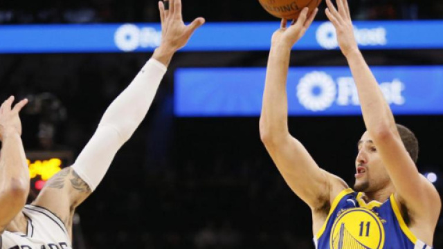 Nba, i Warriors trionfano a Sant'Antonio | LaPresse - lapresse.it
