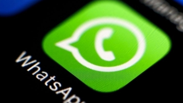 Whatsapp, ecco come difendersi dalle truffe