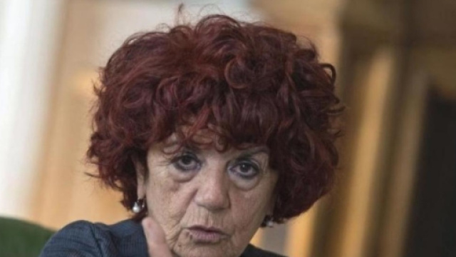 Rinnovo contratto statali: la Gilda Insegnanti propone il pagamento delle ore sommerse di lavoro dei docenti.