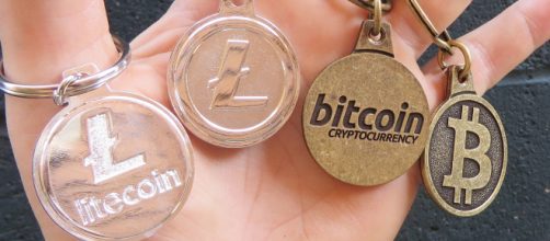 New ICO wants to reward scholars with cryptocurrency {Image via BTC Keychain/Flickr]