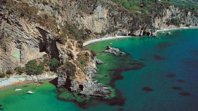 Marina di Camerota photos, places and hotels &mdash; GoTravelaz - gotravelaz.com