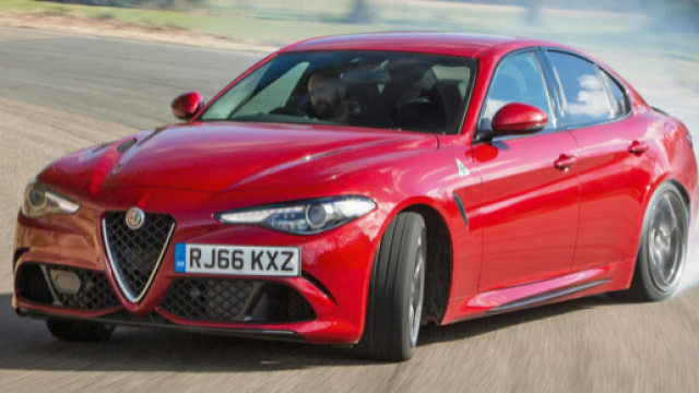 Alfa Romeo Giulia Quadrifoglio Review (2017) | Autocar - autocar.co.uk