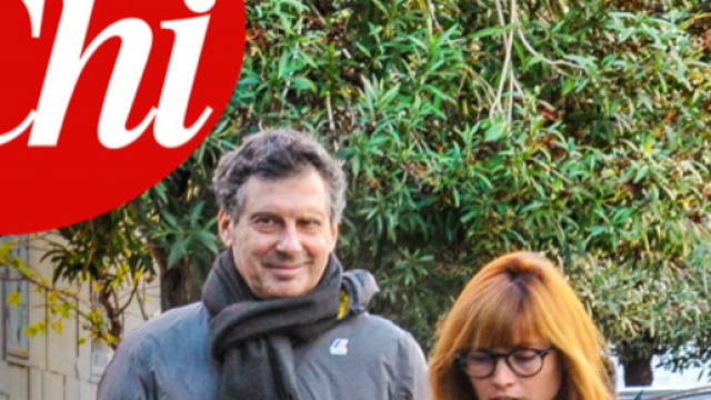 Fabrizio Frizzi immortalato dal settimanale 'Chi'