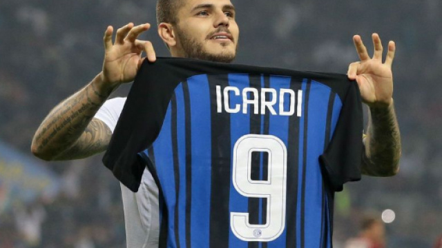 Icardi 'holding tight' to derby hat-trick ball - beinsports.com