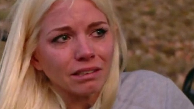 Jessica (Les Marseillais) en larmes &agrave; cause du d&eacute;part de Julien