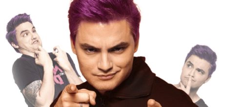 Youtuber Felipe Neto critica Santa em v&iacute;deo