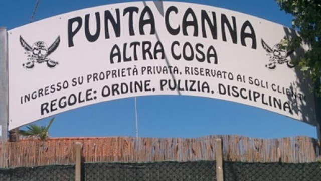 Archiviato il procedimento a carico del gestore del lido 'fascista' di Chioggia.