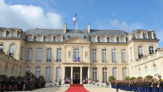 &Eacute;lys&eacute;e : Emmanuel Macron veut &eacute;loigner les journalistes accr&eacute;dit&eacute;s - rtl.fr