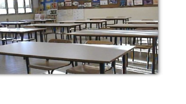 Nel Salento una scuola resta chiusa.