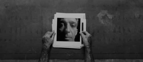 Alberto Garc&iacute;a-Alix. La l&iacute;nea de sombra | Las Horas Perdidas - lashorasperdidas.com