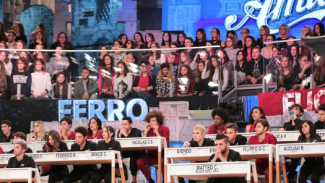 Amici 17: la prima sfida &egrave; stata vinta gli allievi del Fuoco