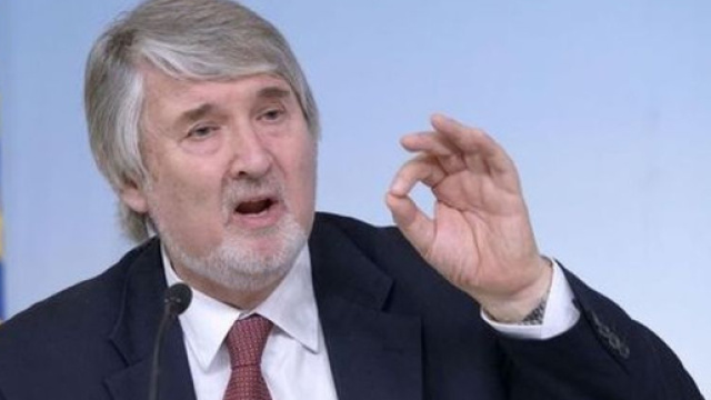 Riforma Pensioni fase 2, il ministro Giuliano Poletti: governo completer&agrave; Ape Social e donne, le novit&agrave;