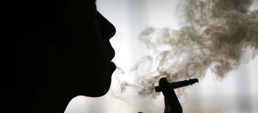 S&iacute; existe ley de protecci&oacute;n contra humo de tabaco en BCS: Coepris ... - bcsnoticias.mx