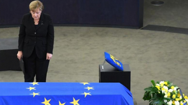 L'Europa dice addio a Kohl, &egrave; il primo funerale di Stato dell'Ue ... - lastampa.it