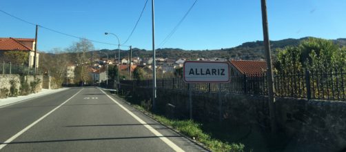 Se&ntilde;alizaci&oacute;n de la entrada de Allariz