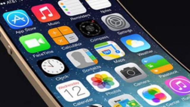 Il nuovo iPhone sar&agrave; pieghevole: approvato ora il nuovo brevetto alla Apple.