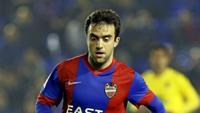 Giuseppe Rossi vestir&agrave; la maglia del Genoa