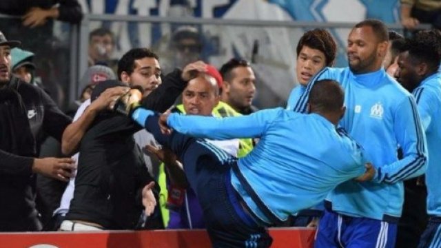 Evra c'est Cantona 2.0 en Europa League !