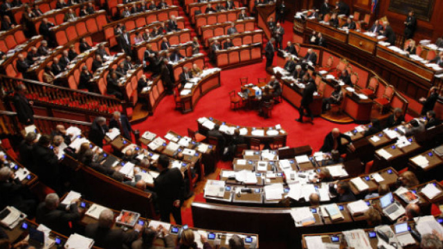 Parlamento italiano durante lo svolgimento dei consueti lavori