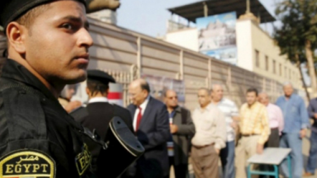 Turista arrestata per possesso di antidolorifici