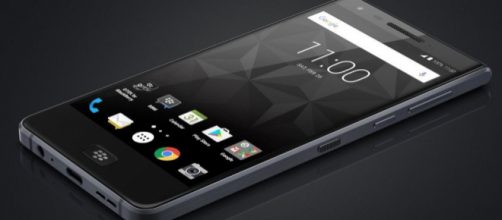 Blackberry Motion іѕ а phone thаt саn compete wіth Quality...twitter.com