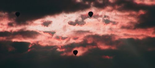 This is hot air on steroids a double whammy. (Image Monsterkoi Pixabay)