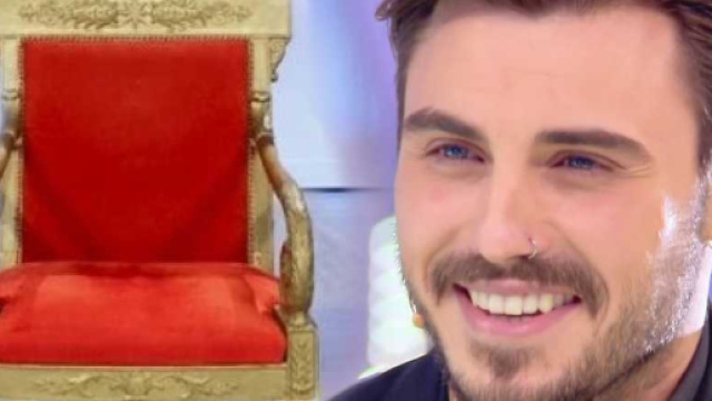 Francesco Monte dietro le quinte di Uomini e Donne: ecco con chi era