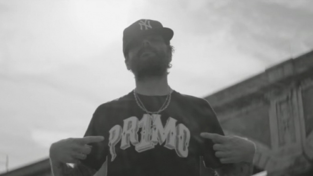 Jovanotti celebra Primo Brown nel video di 'Oh Vita'