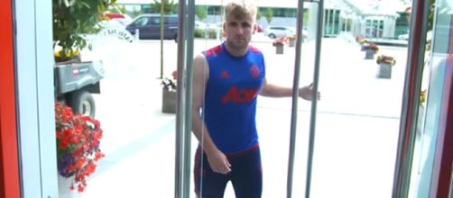 Like Shaw will be let go - Image credit - Beanyman sports | YouTube