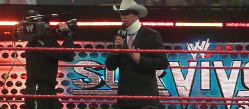 Taken at the Manchester Evening News arena, 10th November 2008 [image source: Will Beardmore/ Wikimedia commons]