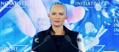 Video: Sophia becomes first robot to receive Saudi citizenship ... -Image via the-wau.com